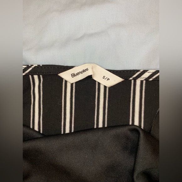 Black and white stripped jumpsuit - Picture 2 of 3